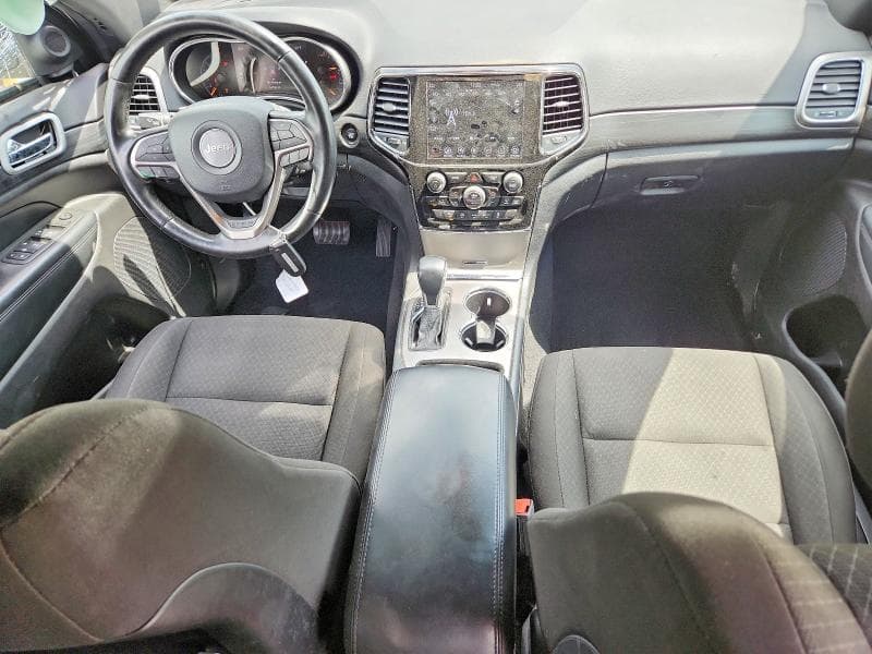 2020 JEEP GRAND CHEROKEE LAREDO 8