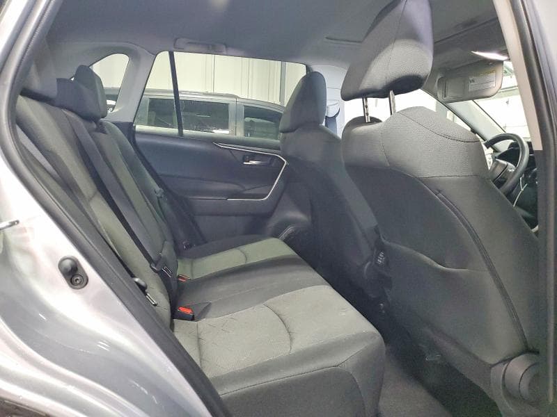 2022 TOYOTA RAV4 XLE XLE 11