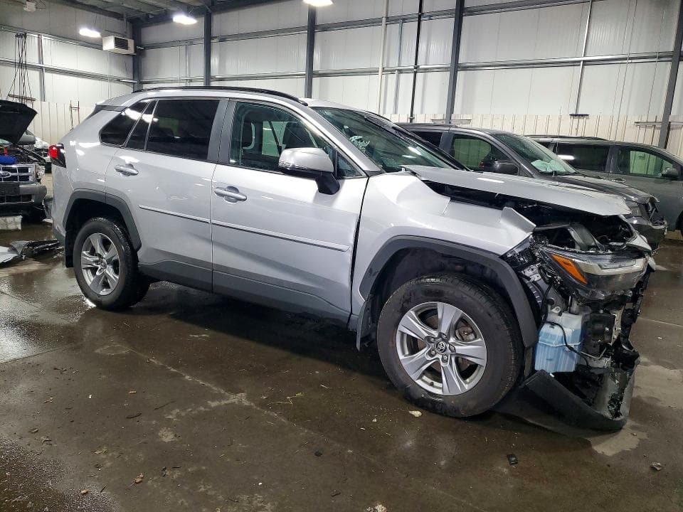 2022 TOYOTA RAV4 XLE XLE 4