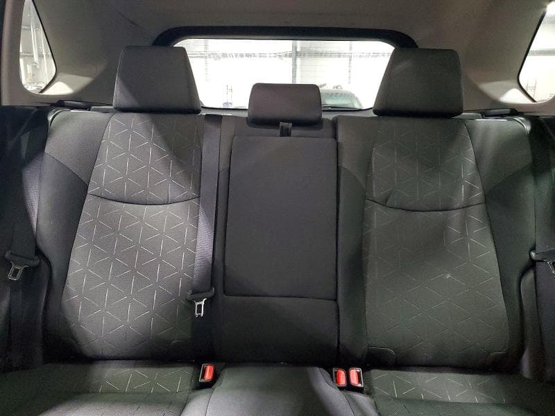 2022 TOYOTA RAV4 XLE XLE 10