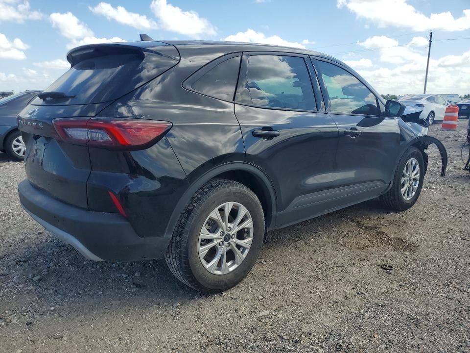2026 FORD ESCAPE 3