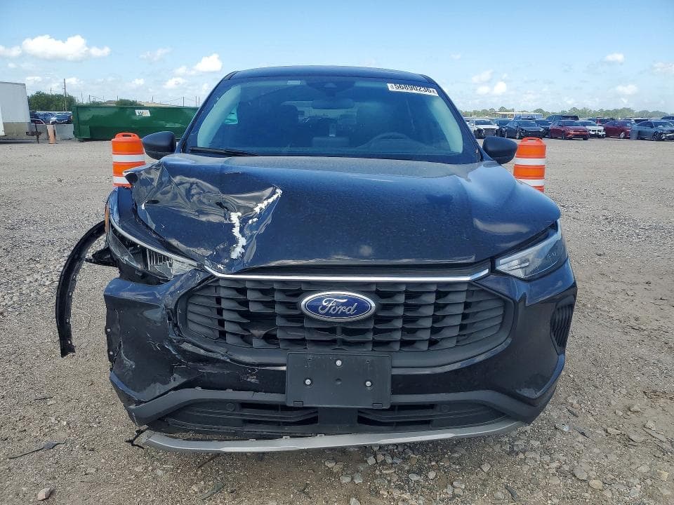 2026 FORD ESCAPE 5