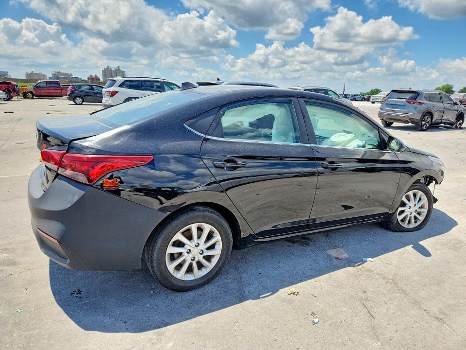 2021 HYUNDAI ACCENT SEL 3