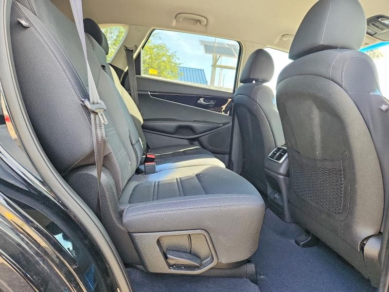 2019 KIA SORENTO L L 11
