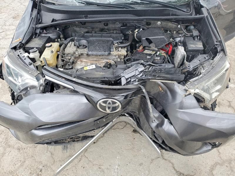 2017 TOYOTA RAV4 XLE XLE 12