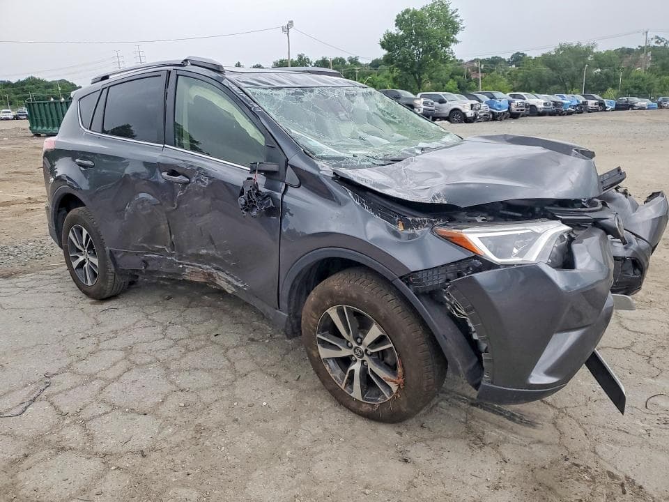 2017 TOYOTA RAV4 XLE XLE 4