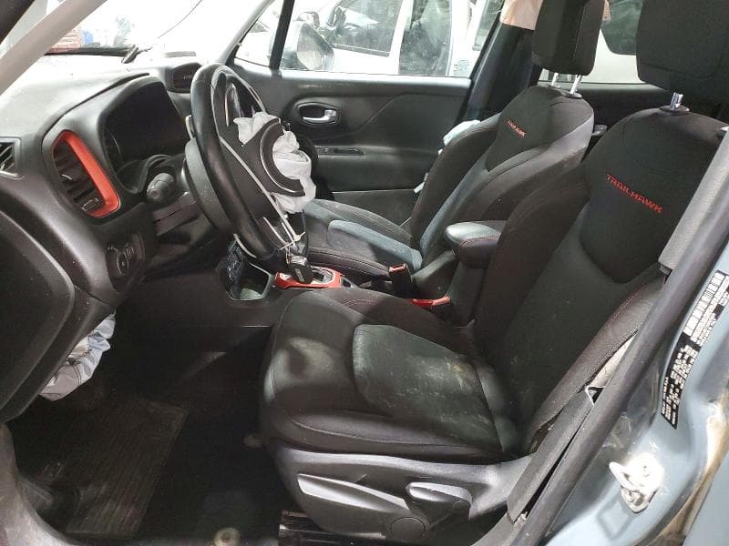 2016 JEEP RENEGADE TRAILHAWK 7