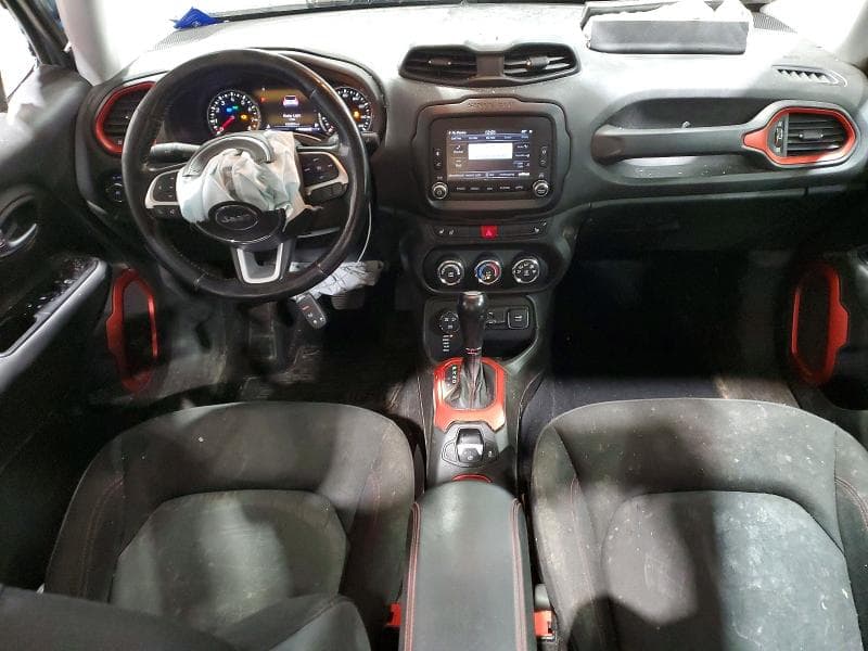 2016 JEEP RENEGADE TRAILHAWK 8