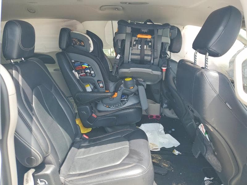 2022 CHRYSLER PACIFICA TOURING L TOURING L 11