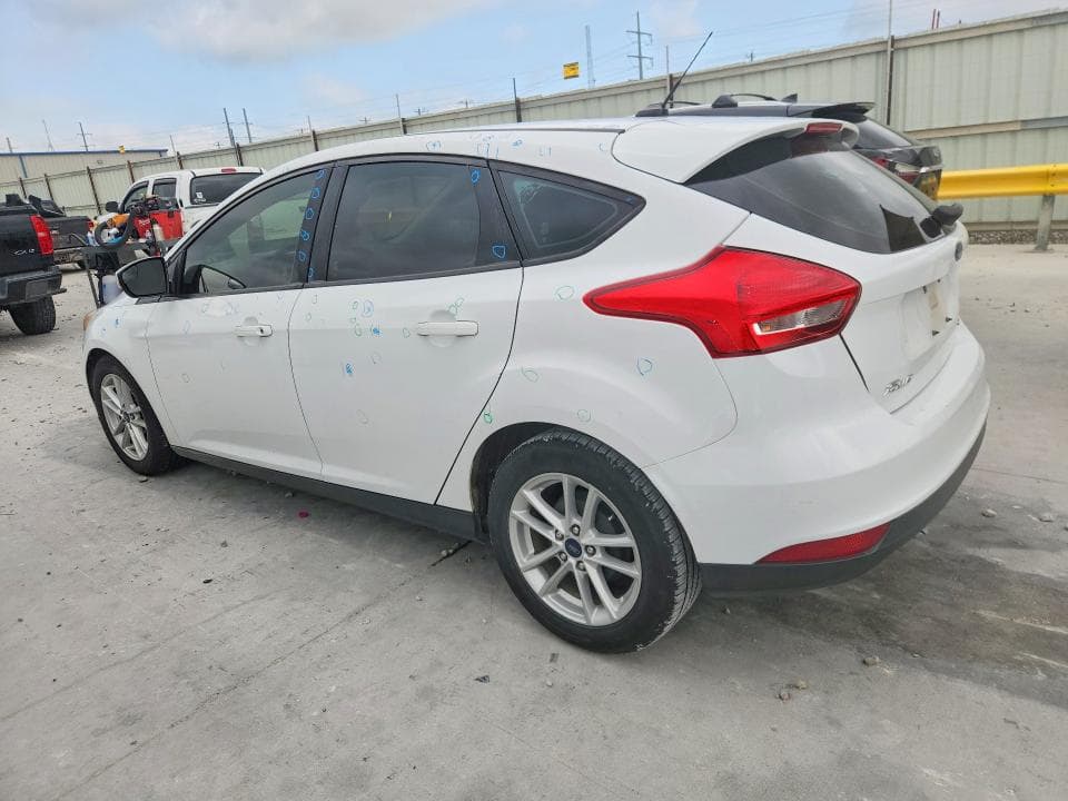 2017 FORD FOCUS SE SE 2