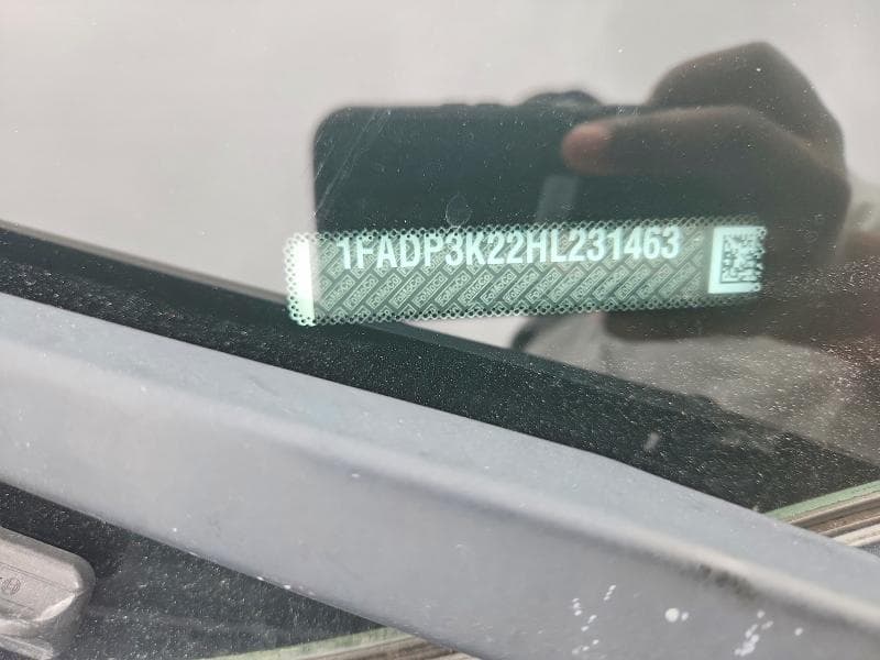 2017 FORD FOCUS SE SE 13