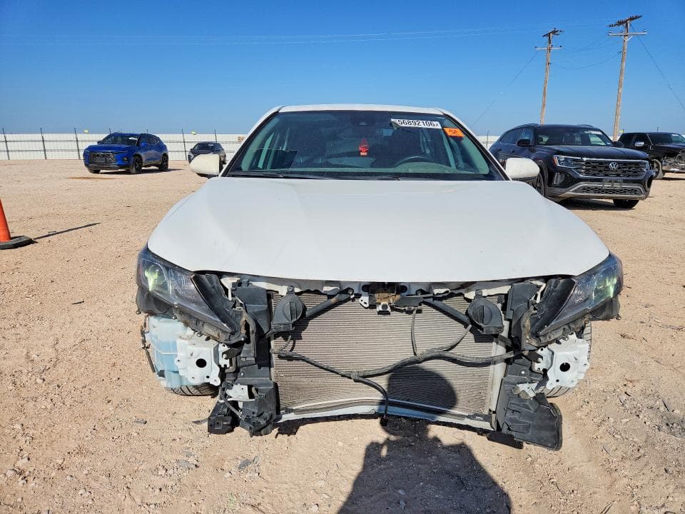 2020 TOYOTA CAMRY LE LE 5