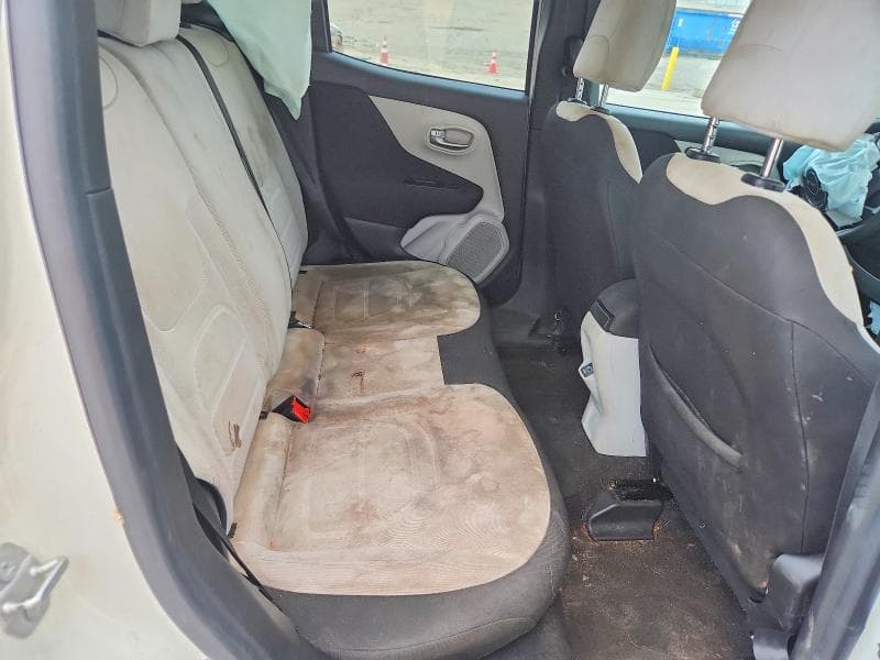 2019 JEEP RENEGADE LATITUDE LATITUDE 10