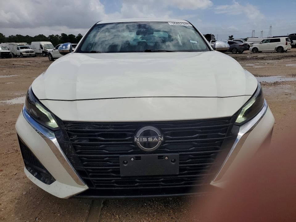 2024 NISSAN ALTIMA S 5