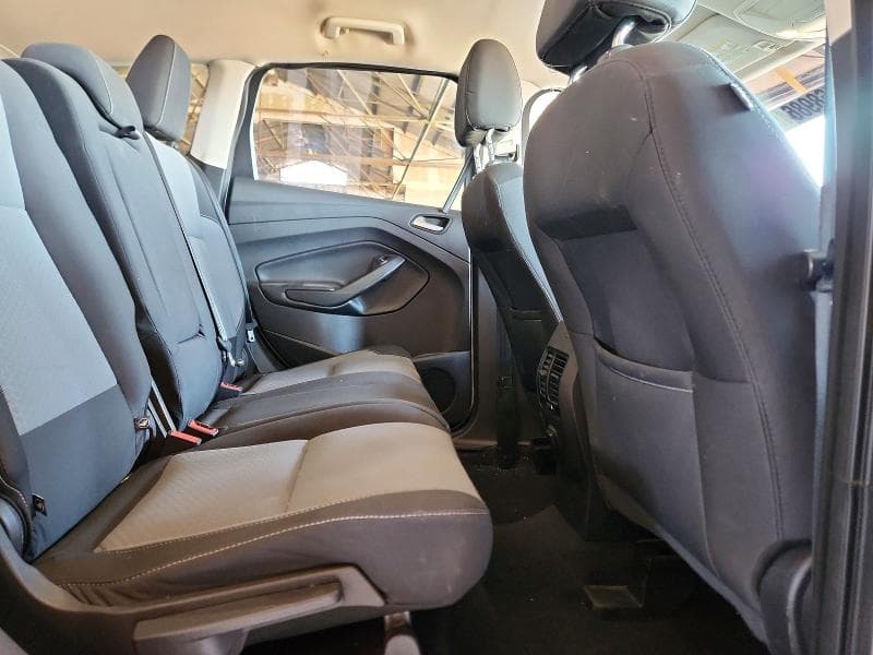 2017 FORD ESCAPE SE 11