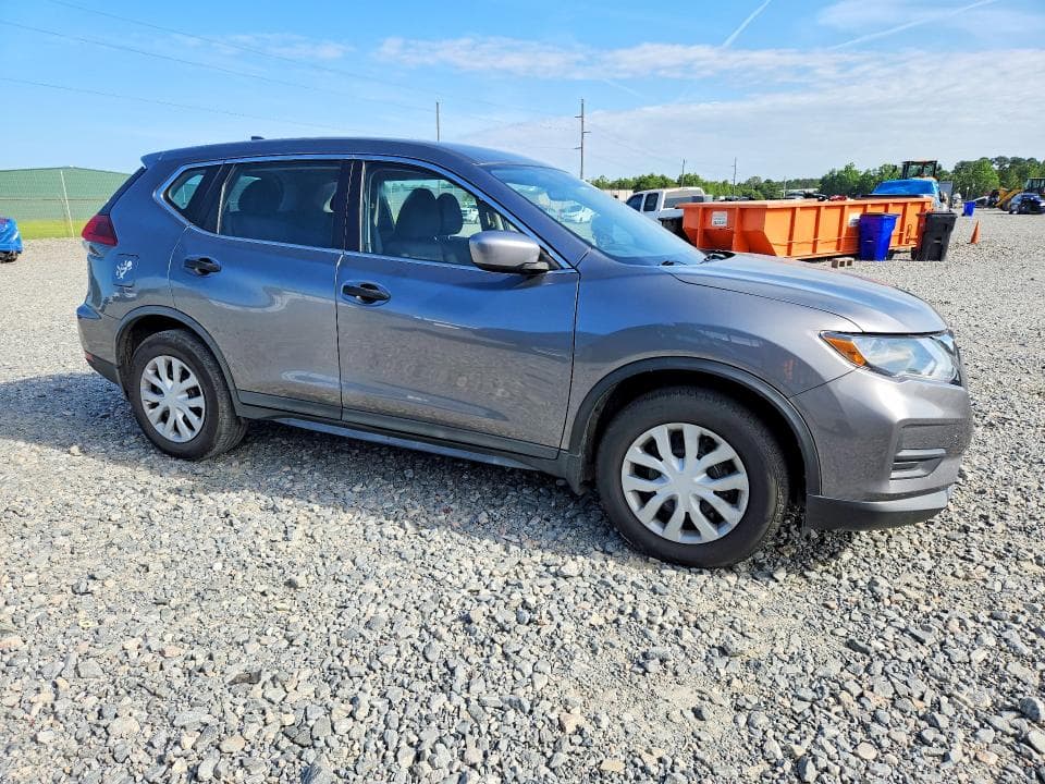 2018 NISSAN ROGUE S 4
