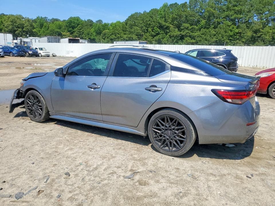 2021 NISSAN SENTRA SR 2