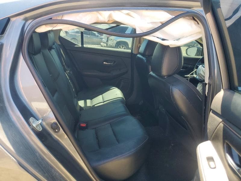 2021 NISSAN SENTRA SR 10