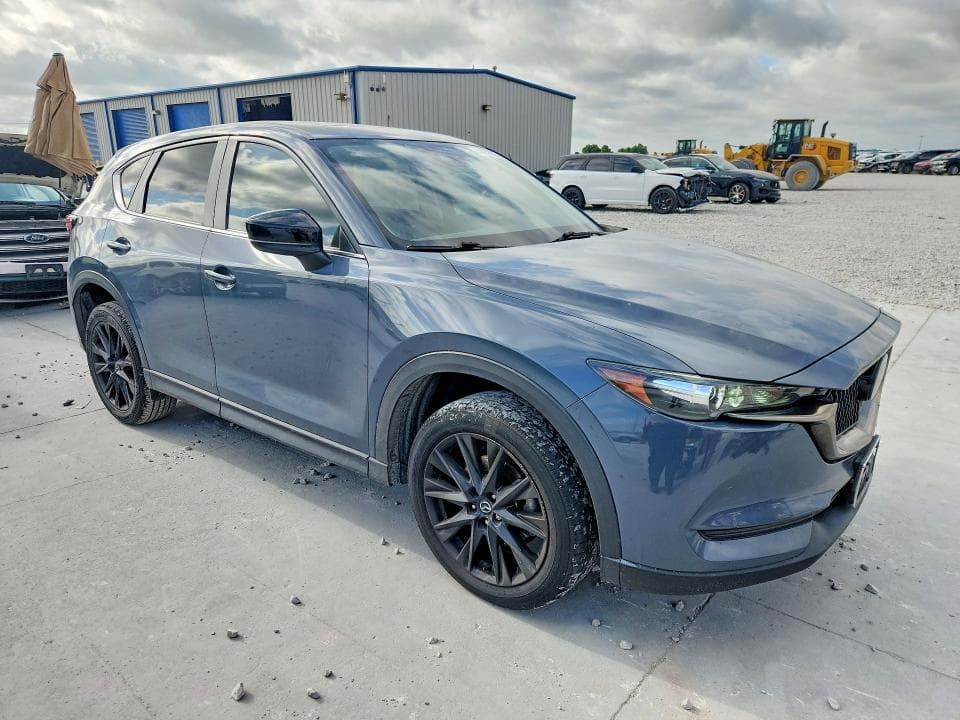 2021 MAZDA CX-5 CARBON EDITION CARBON EDITION 4