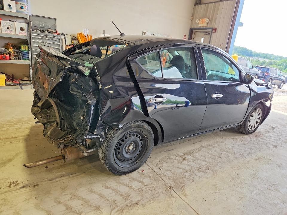 2019 NISSAN VERSA SV 3