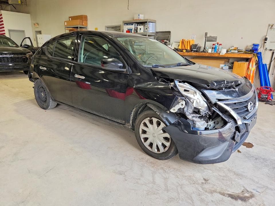 2019 NISSAN VERSA SV 4
