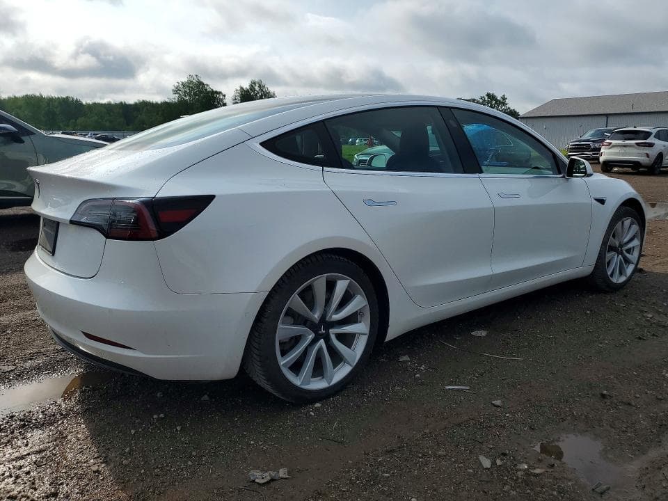 2020 TESLA MODEL 3 3