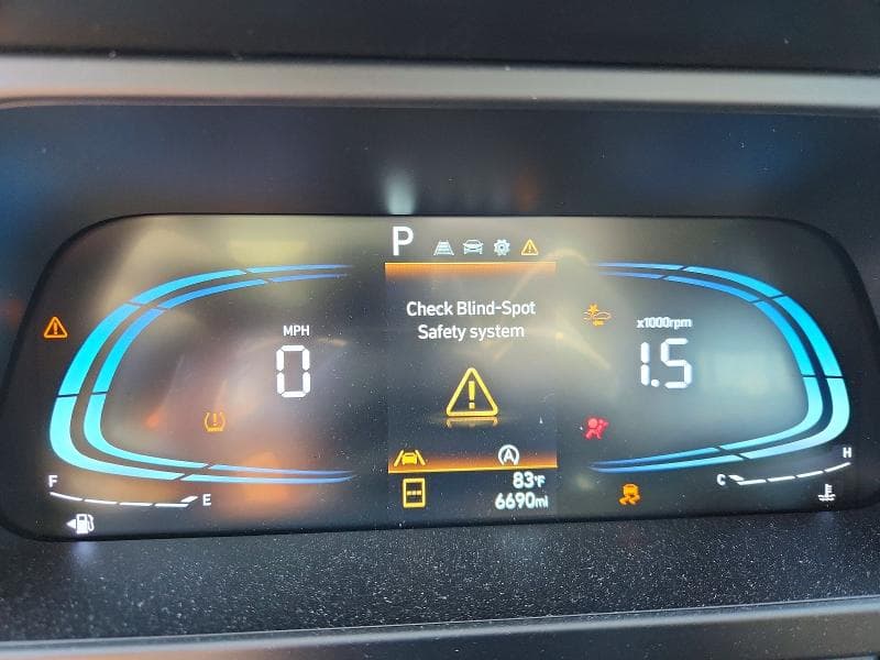 2026 HYUNDAI ELANTRA SE 9