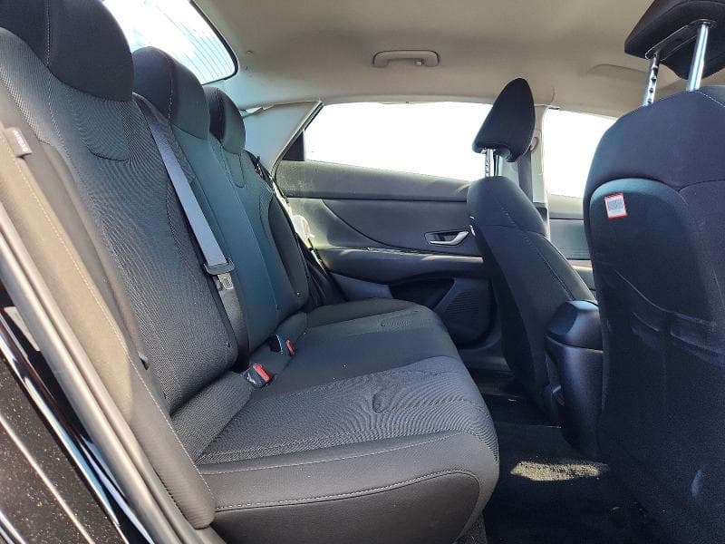 2026 HYUNDAI ELANTRA SE 10