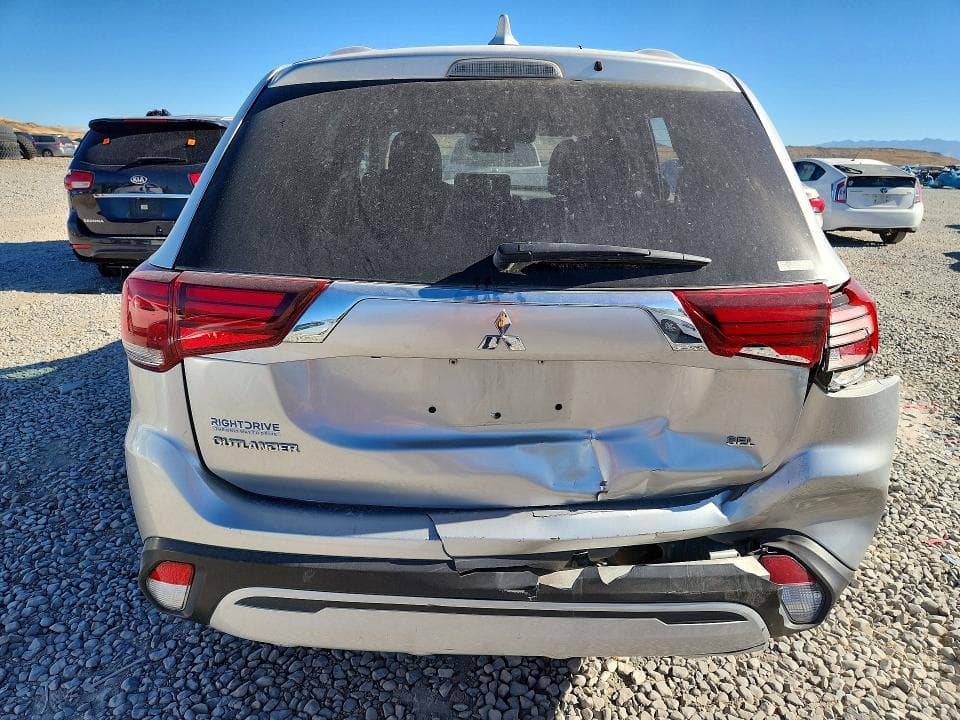 2020 MITSUBISHI OUTLANDER SE 6