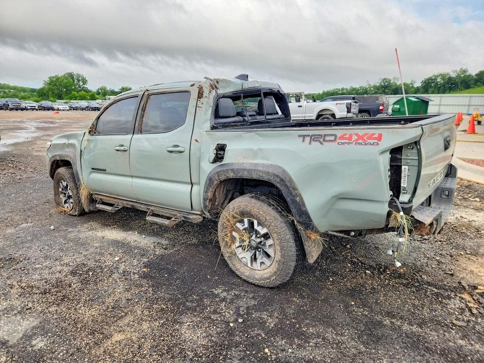 2022 TOYOTA TACOMA TRD OFF-ROAD TRD OFF-ROAD 2