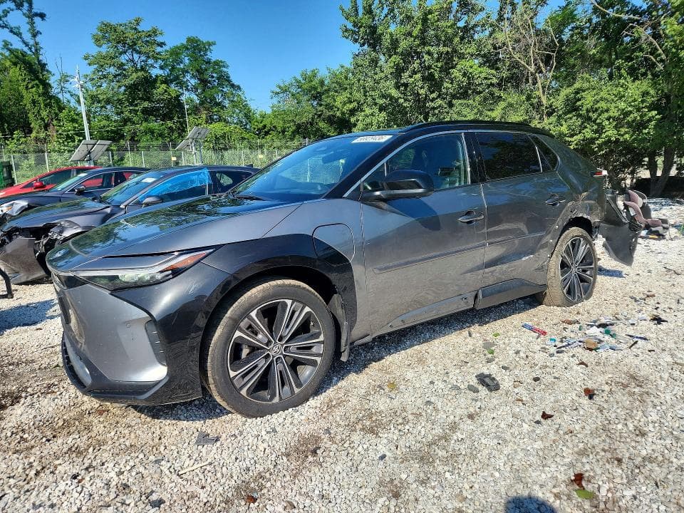 2023 TOYOTA BZ4X LIMITED 1