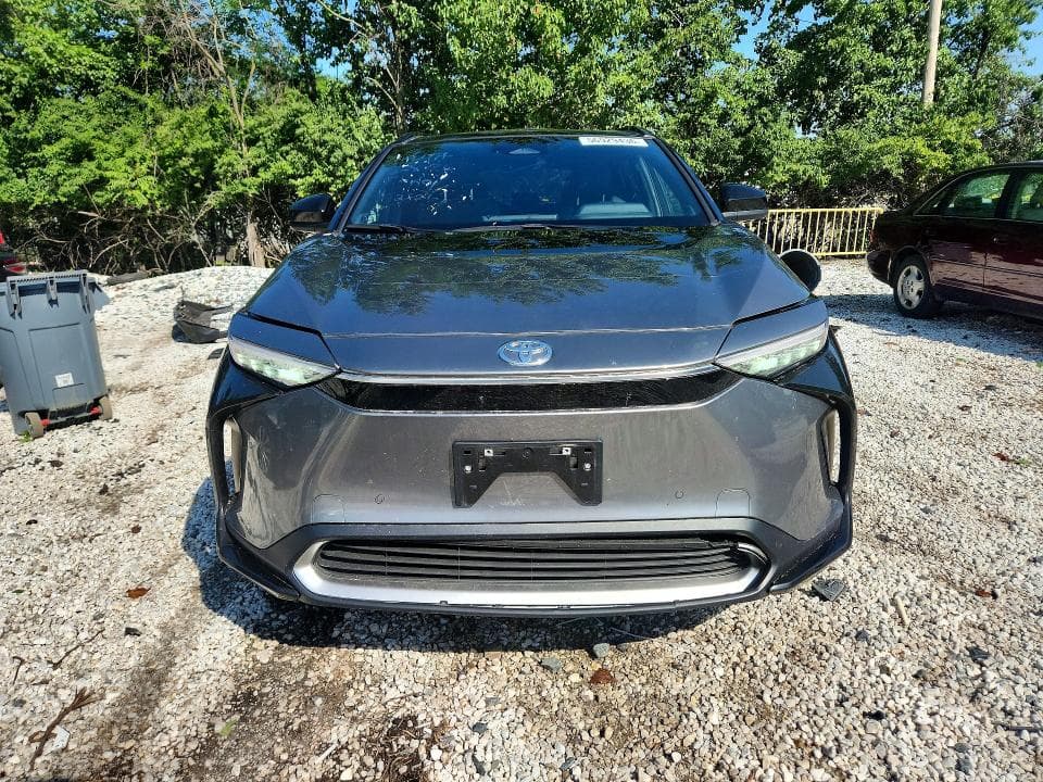 2023 TOYOTA BZ4X LIMITED 5