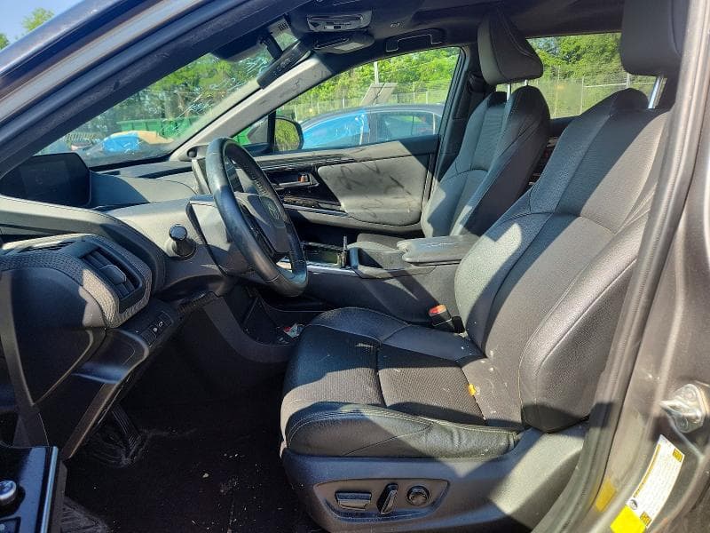 2023 TOYOTA BZ4X LIMITED 7