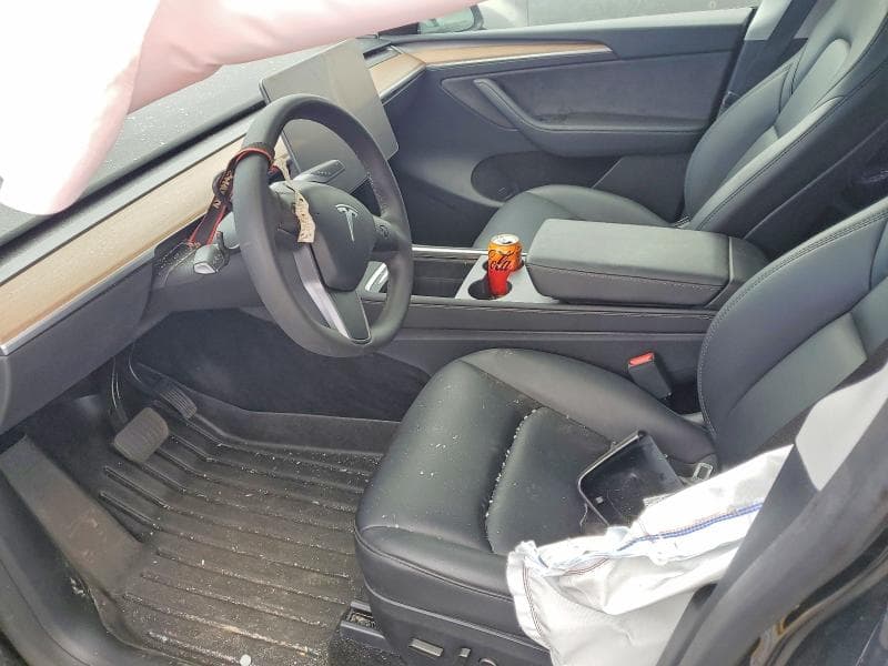 2024 TESLA MODEL Y 7