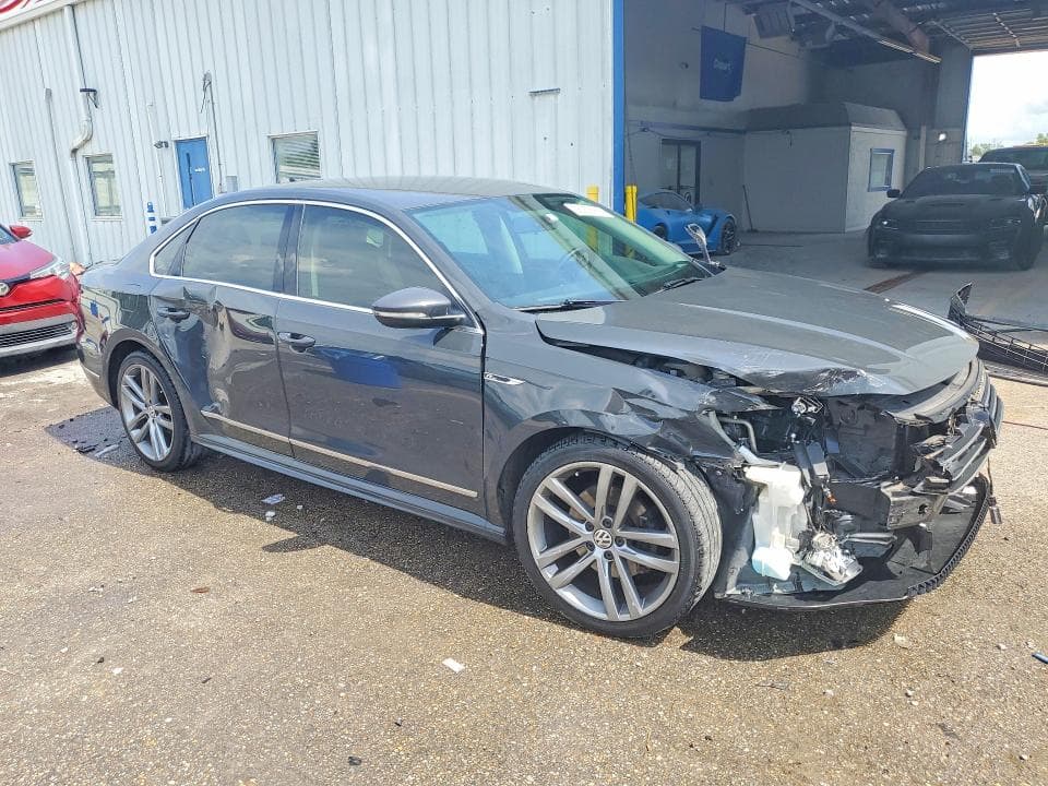 2017 VOLKSWAGEN PASSAT R-LINE R-LINE 4