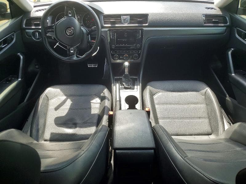 2017 VOLKSWAGEN PASSAT R-LINE R-LINE 8