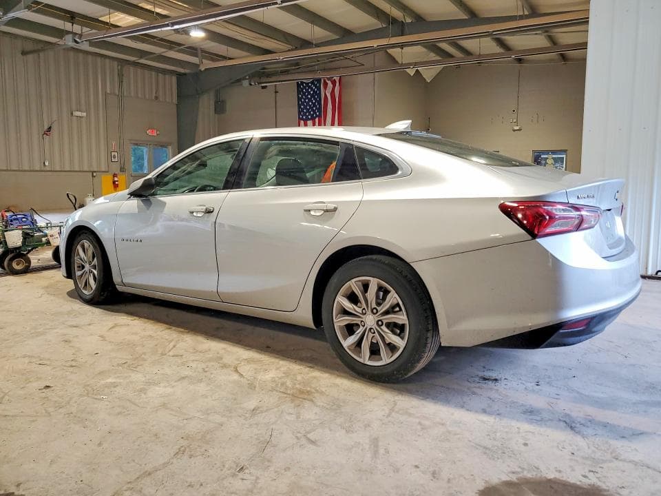 2020 CHEVROLET MALIBU LT 2