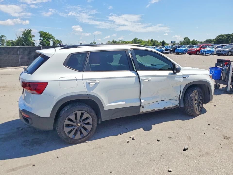 2023 VOLKSWAGEN TAOS S 3