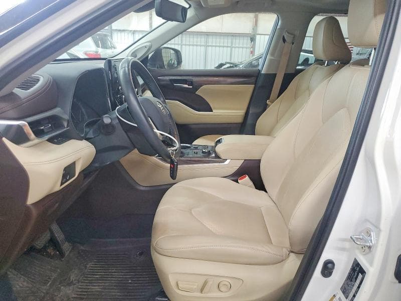 2020 TOYOTA HIGHLANDER LIMITED LIMITED 7