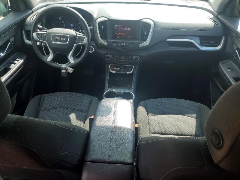 2022 GMC TERRAIN SLE 8