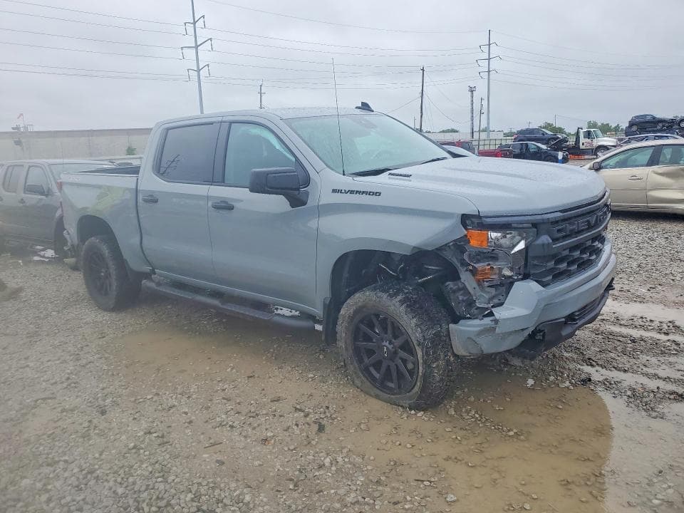 2025 CHEVROLET SILVERADO K1500 CUSTOM 4