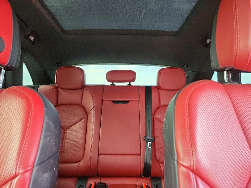 2024 PORSCHE MACAN BASE 10