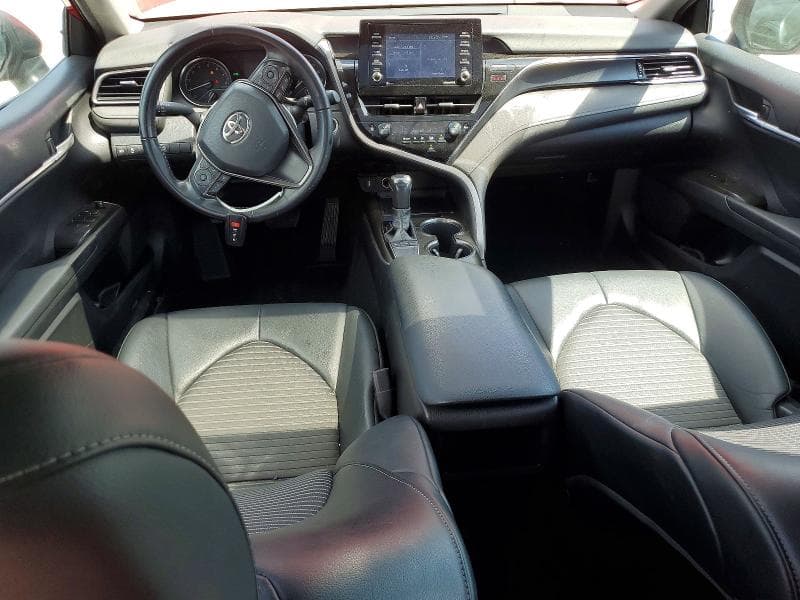 2022 TOYOTA CAMRY SE 8