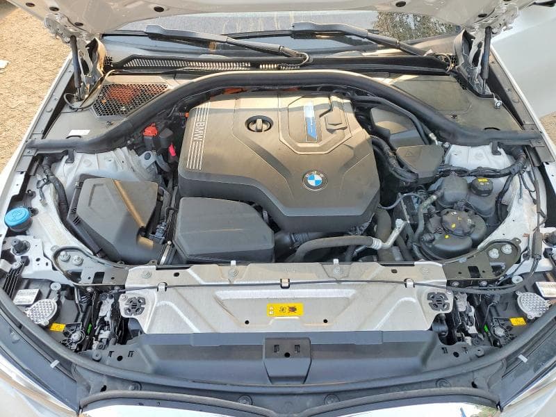 2021 BMW 330XE 11