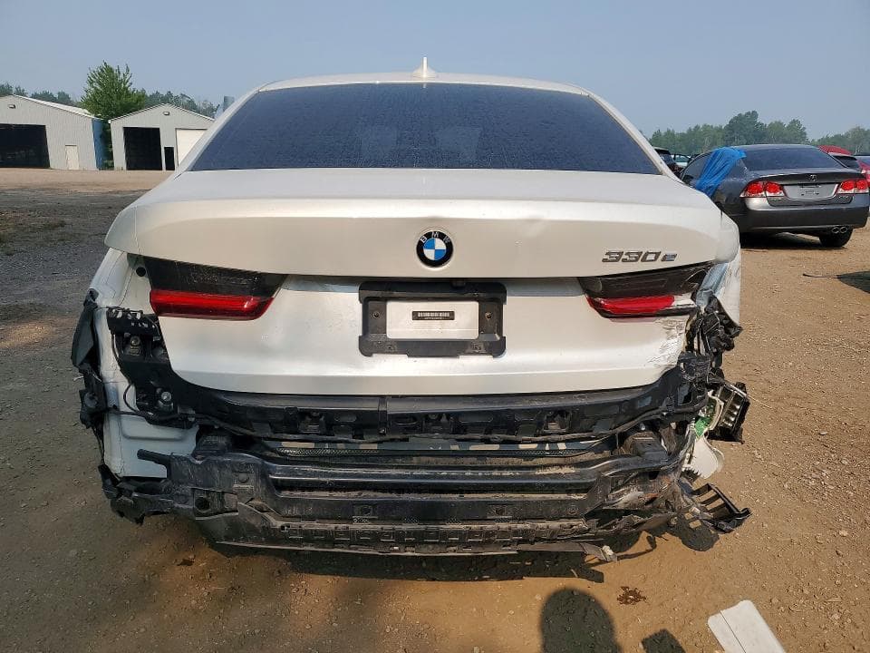 2021 BMW 330XE 6