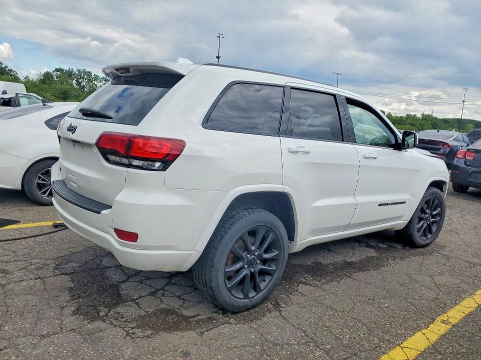 2020 JEEP GRAND CHEROKEE LAREDO LAREDO 3