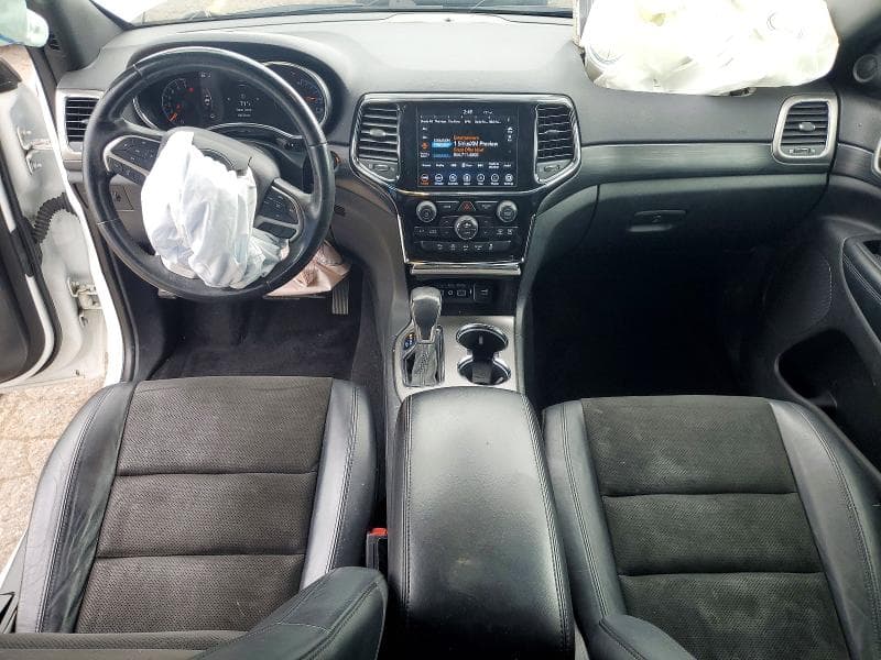 2020 JEEP GRAND CHEROKEE LAREDO LAREDO 8