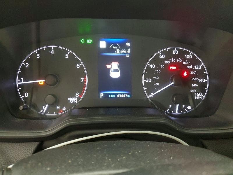 2025 TOYOTA COROLLA LE 9