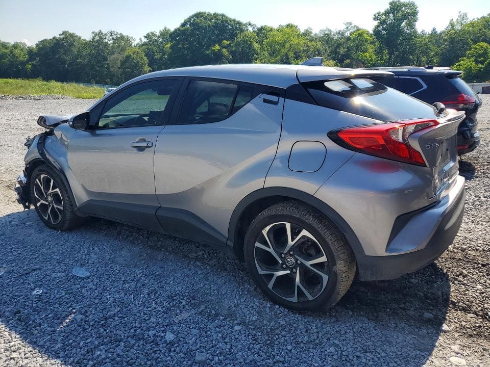 2020 TOYOTA C-HR XLE 2