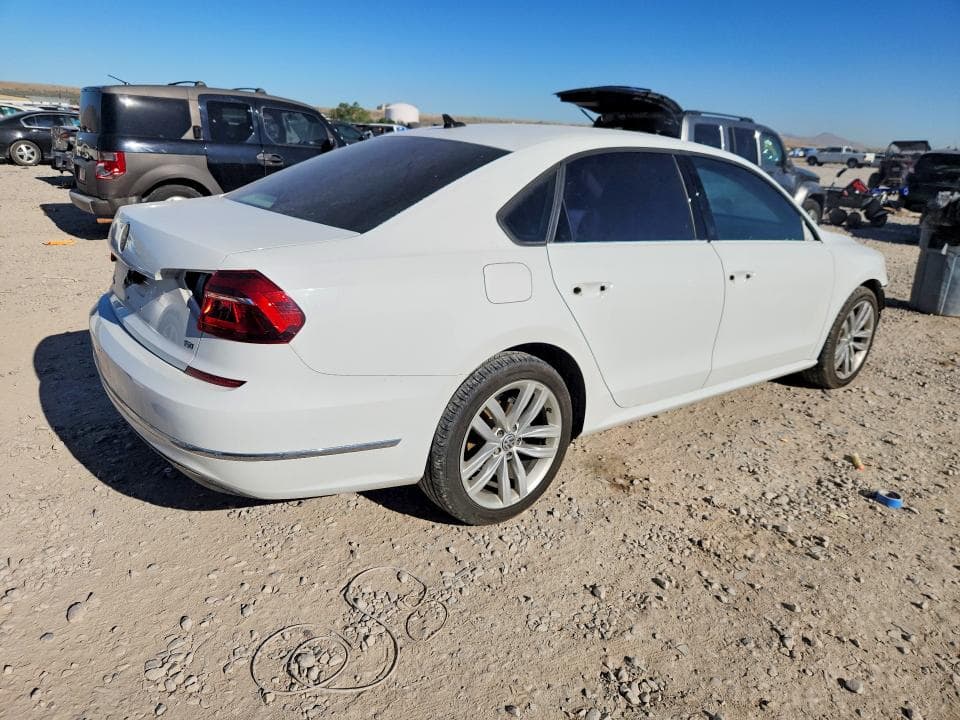 2019 VOLKSWAGEN PASSAT WOLFSBURG 3